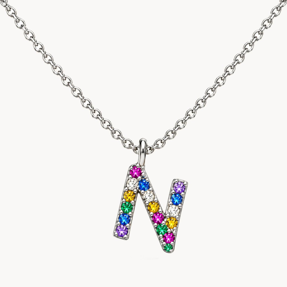 Buchstabencollier in 925er Silber rhodiniert mit gefärbtem Zirkonia – Buchstabe N