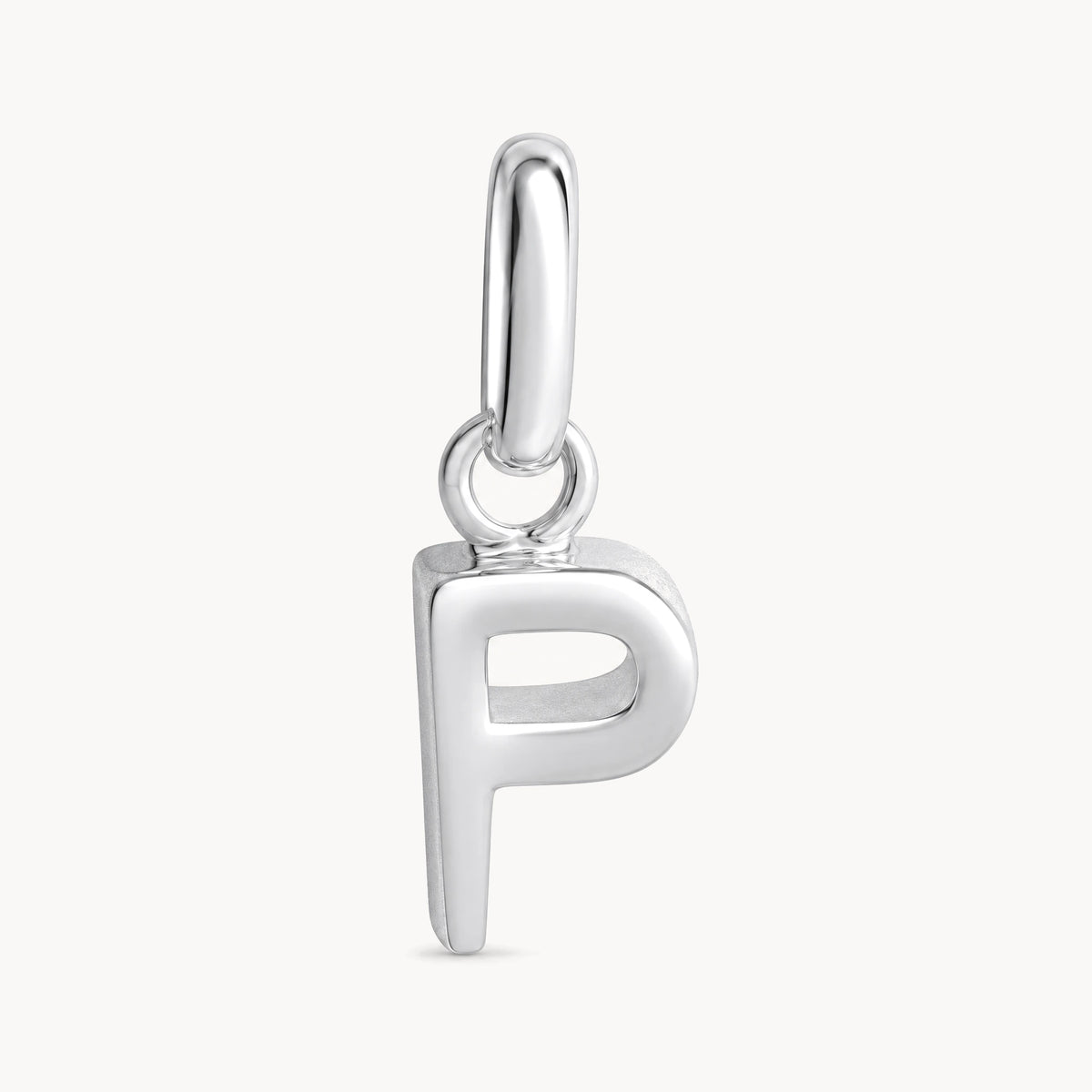 Buchstabenanhänger „P“ in 925er Silber rhodiniert, massiv