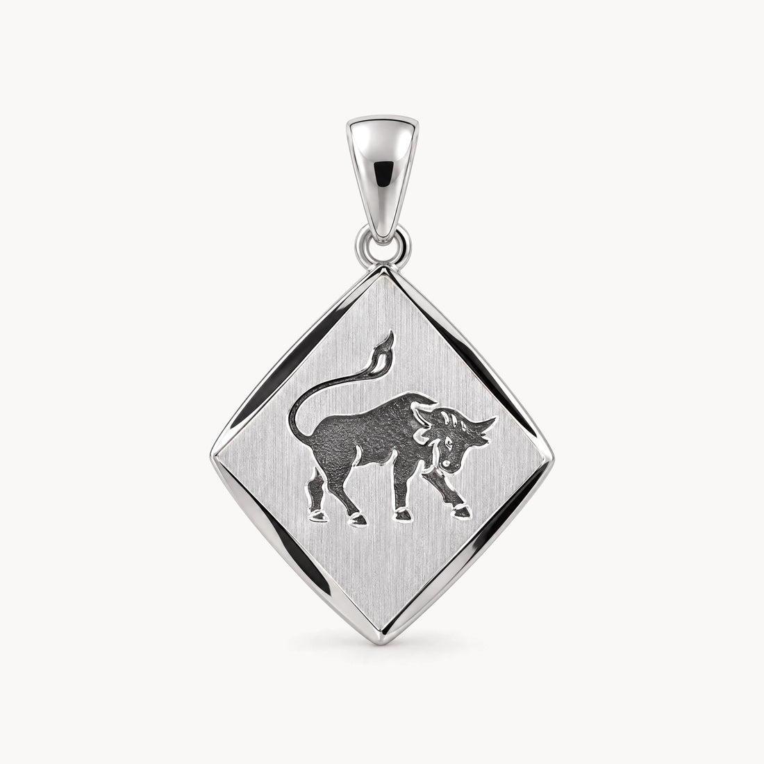 Sternzeichenanhänger in 925er Silber rhodiniert – Sternzeichen Stier