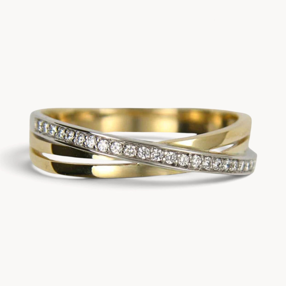 Ring in 585er Gold mit Diamant
