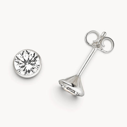 Ohrstecker in 925er Silber mit Zirkonia, Zargenfassung