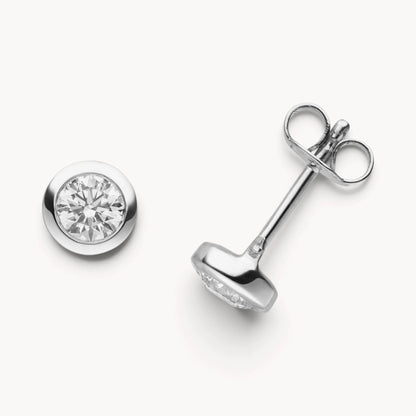 Ohrstecker in Gold &amp; Platin mit Diamant, Zargenfassung
