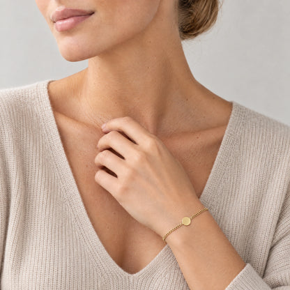 Armband in 925er Silber, getragen