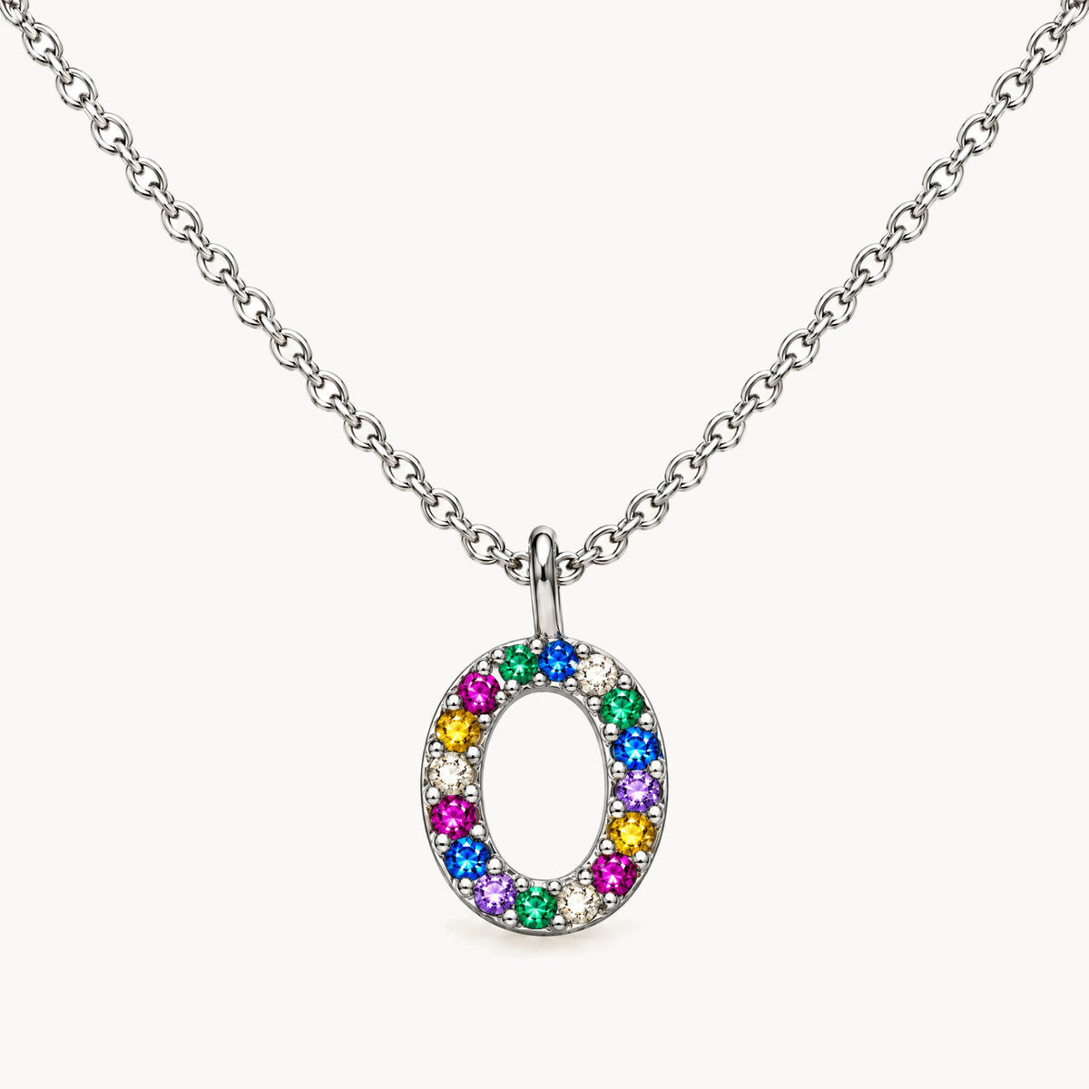 Buchstabencollier in 925er Silber rhodiniert mit gefärbtem Zirkonia – Buchstabe O