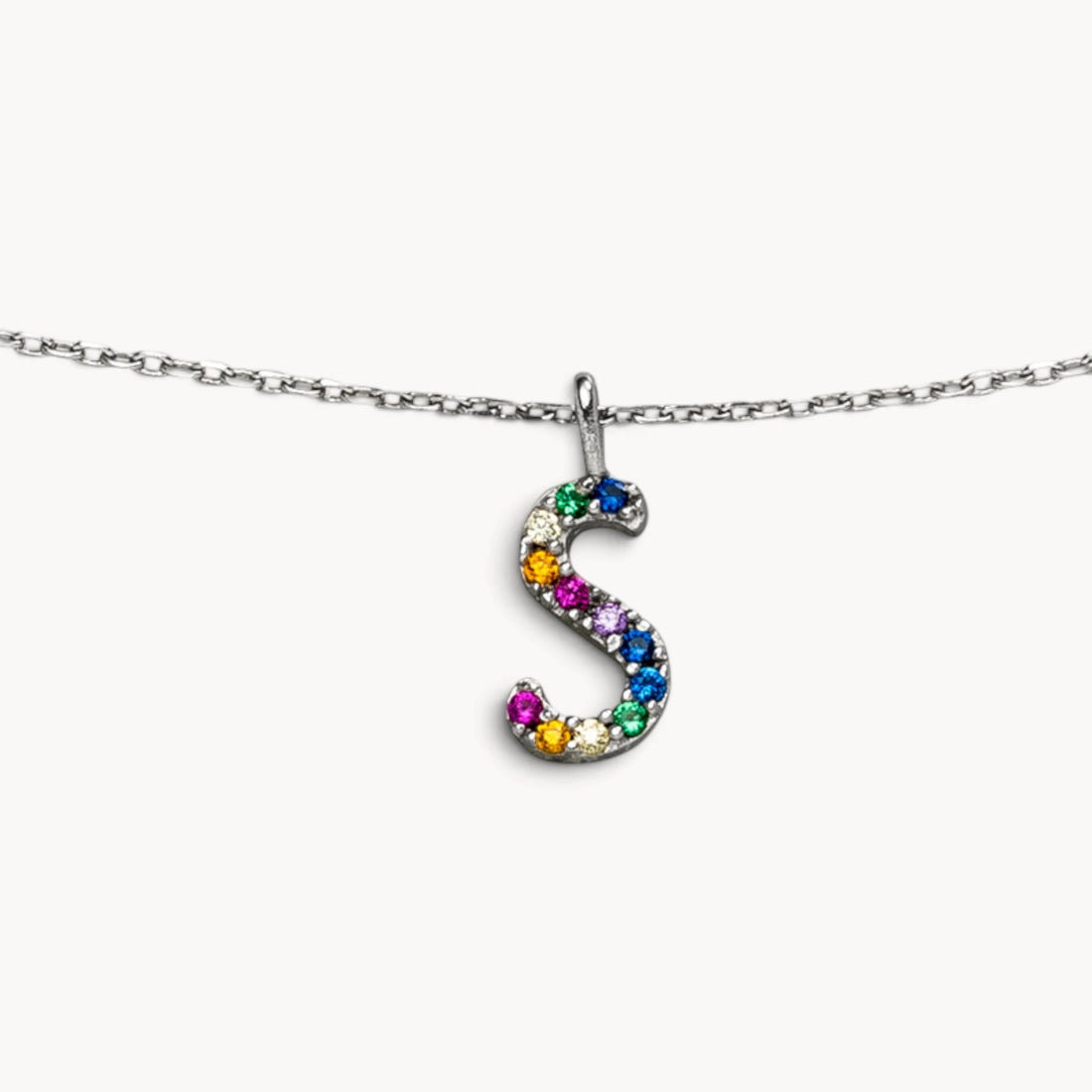 Buchstabe| Collier
