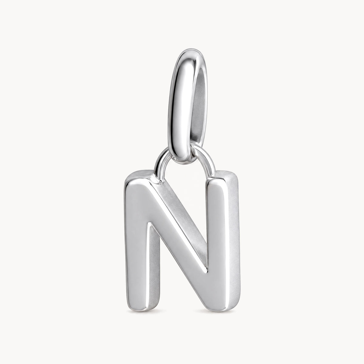 Buchstabenanhänger „N“ in 925er Silber rhodiniert, massiv