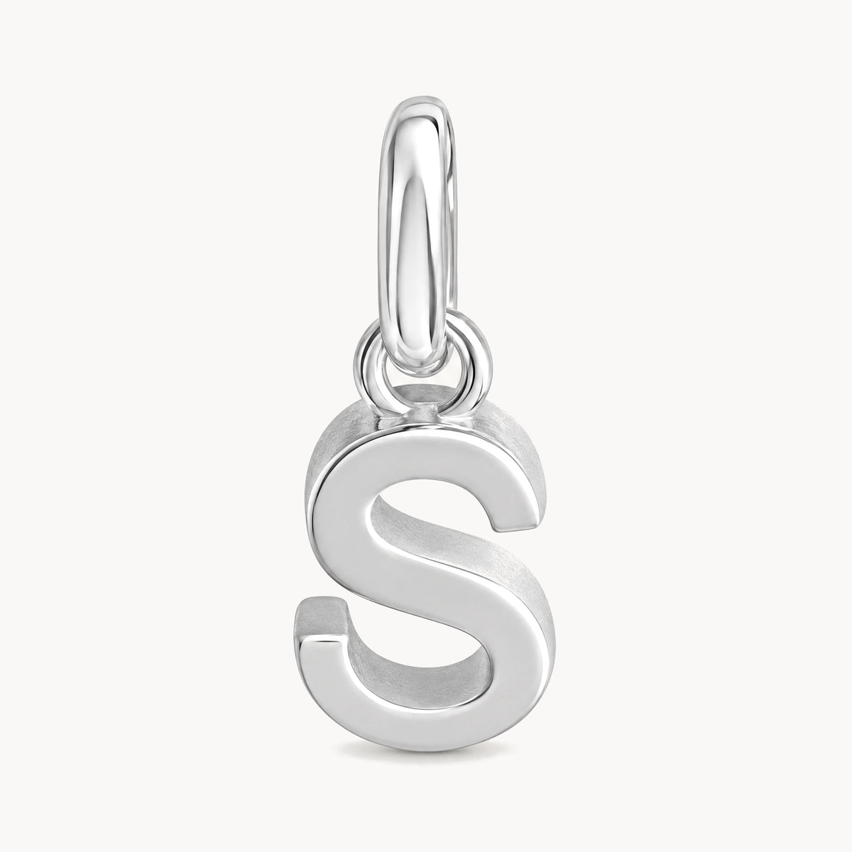 Buchstabenanhänger „S“ in 925er Silber rhodiniert, massiv