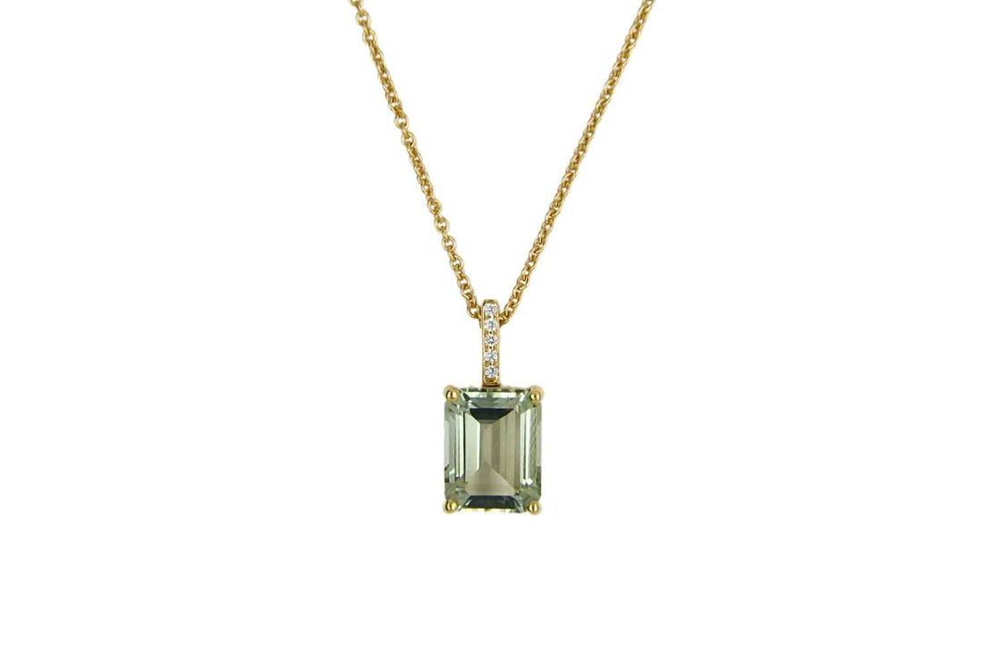 Collier