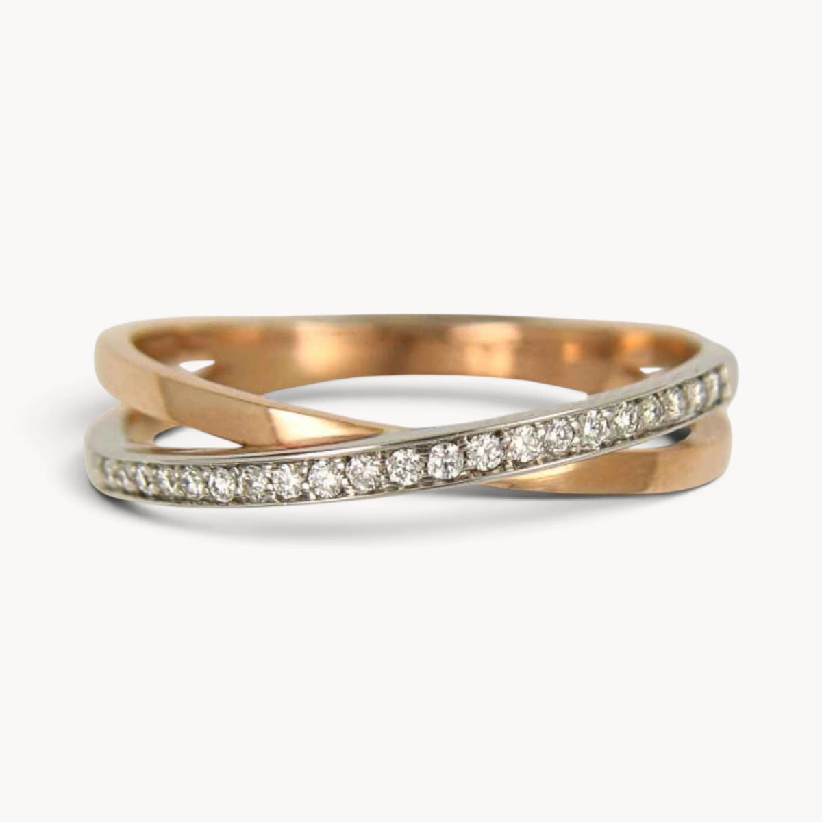 Ring in 585er Gold mit Diamant