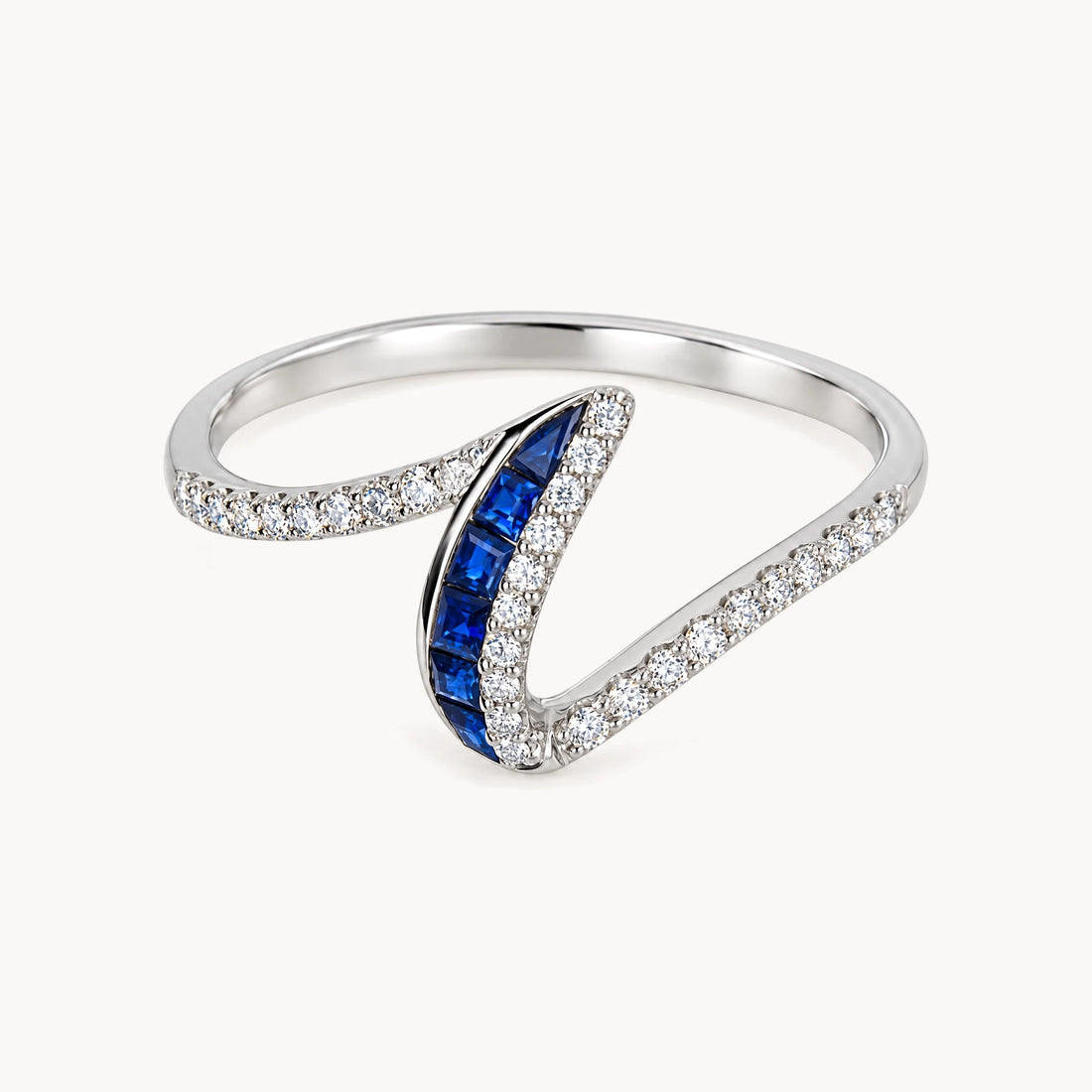 Ring in 585er Weißgold mit Diamant &amp; Saphir