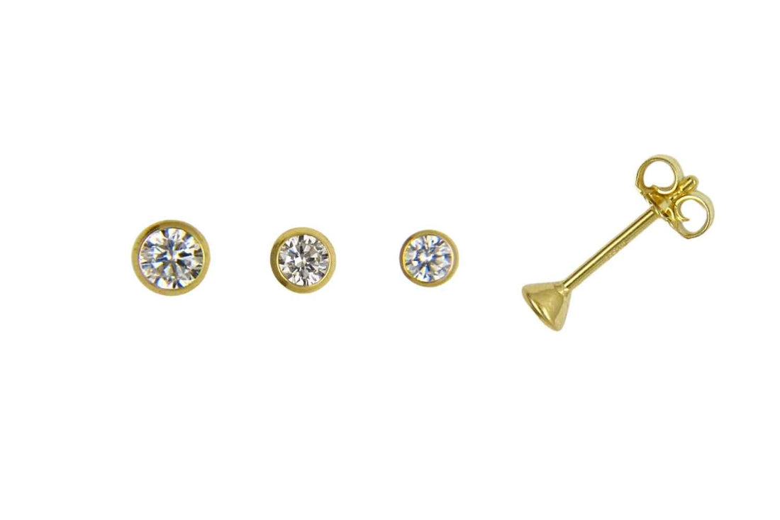Ohrstecker in Gold mit Zirkonia, Zargenfassung
