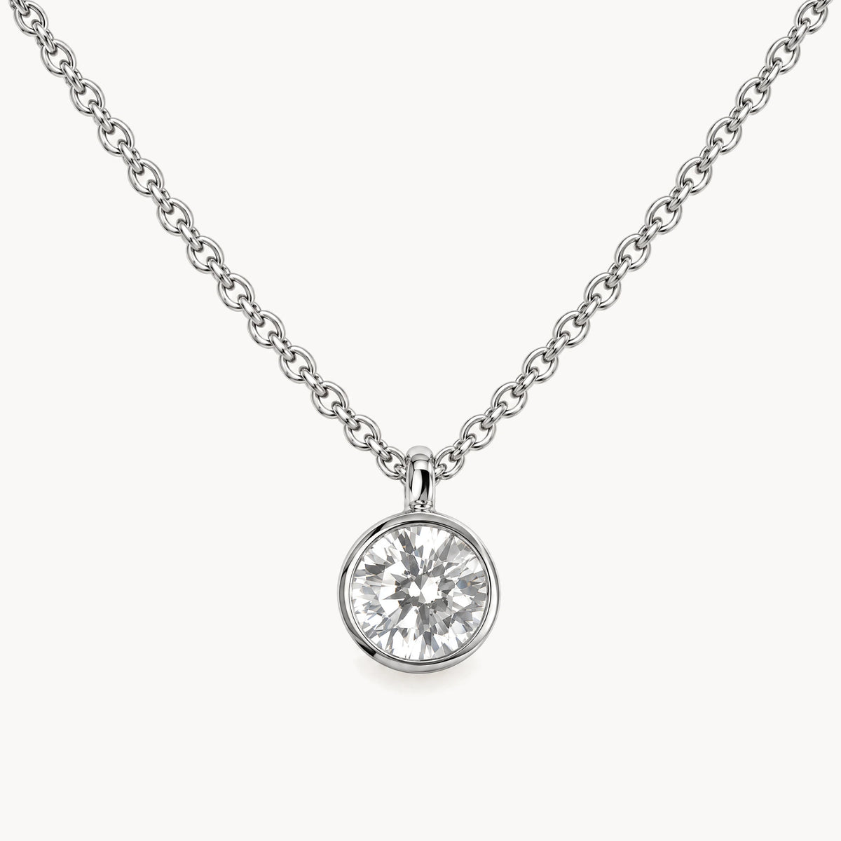Collier in 333er Weißgold mit Zirkonia