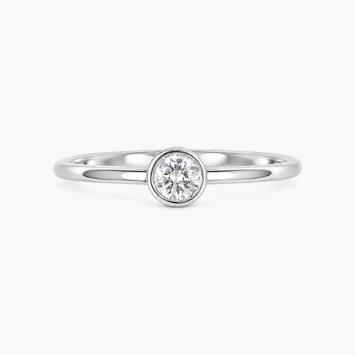 Damenring in 585er Weißgold mit Diamant